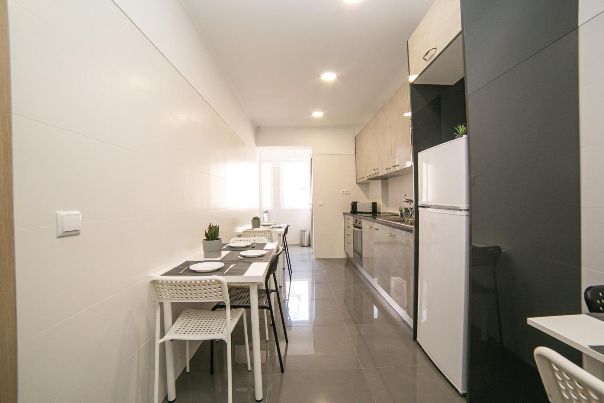 Hostal Luxury And Suites, Ideal For Tourists Lisboa